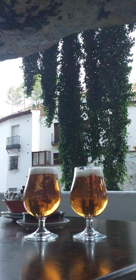 Appartamento La Casa Del Rio Setenil De Las Bodegas Esterno foto